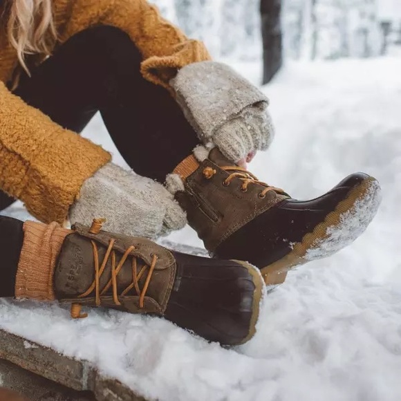 Sperry Saltwater Duck Boot - Picture 14 of 16